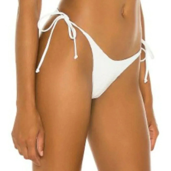 L*Space Indiana Bikini Top and Lennox Classic Bottoms, gloss - Picture 8 of 16